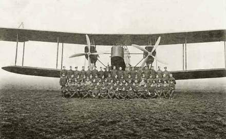 The mighty Handley Page 0/400
