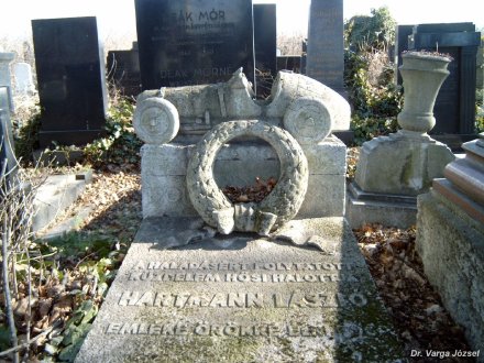 Hartmann's grave in Rákoskeresztúr Cemetery