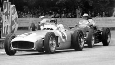 Victory at Bremgarten ensured the 1954 title for Fangio