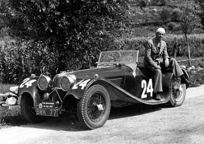 Tommy Wisdom prepares for the 1936 Alpine Trial with his SS100 Jaguar