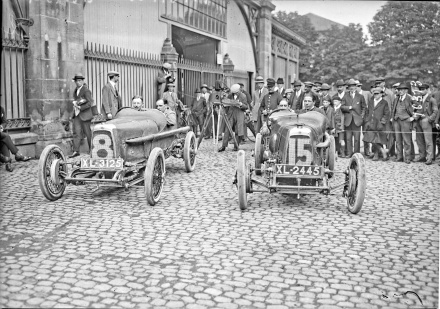 Team_Aston_Martin_at_the_1922_French_Grand_Prix